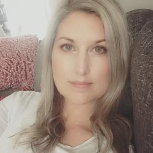 Meet your Posher, Deb